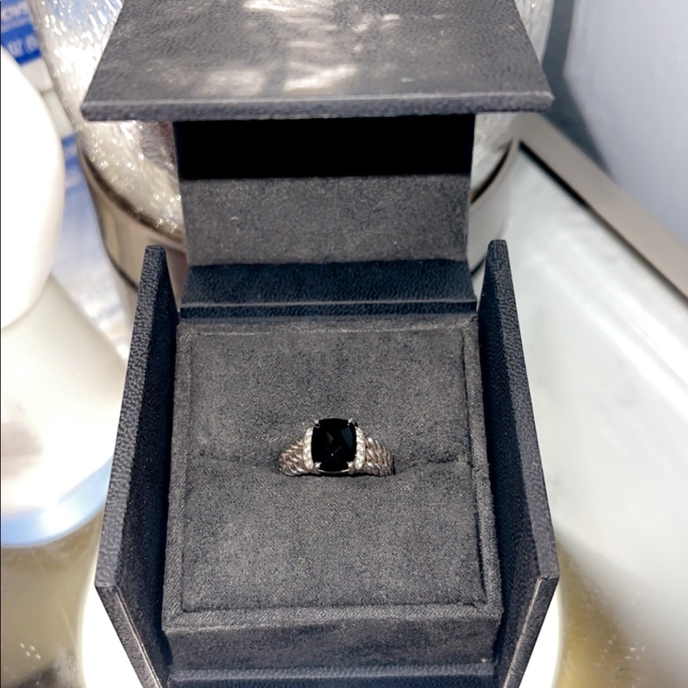 SOLD!!!! DAVID YURMAN Wheaton Petite Ring with Diamonds (black onyx) size 7